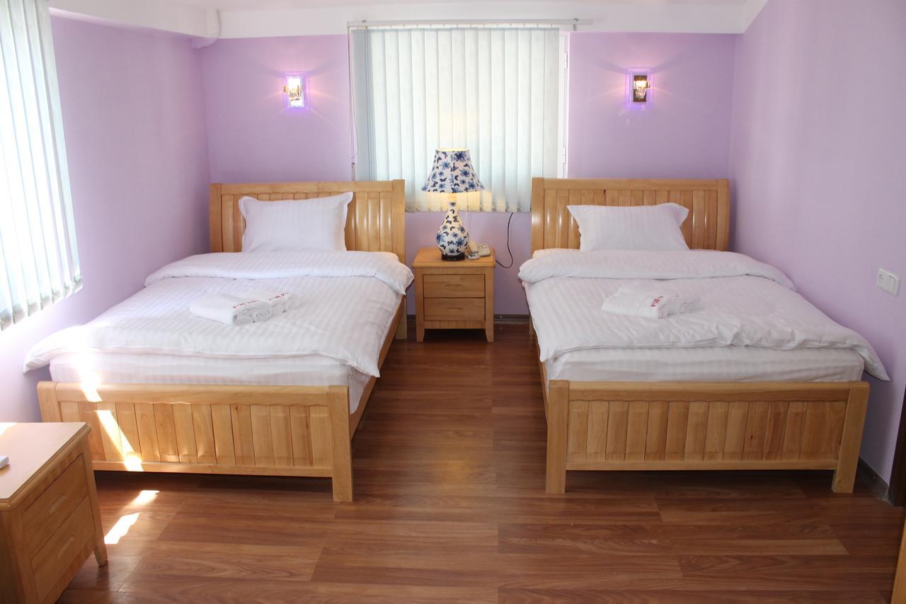 Hotel For You Erévan Extérieur photo